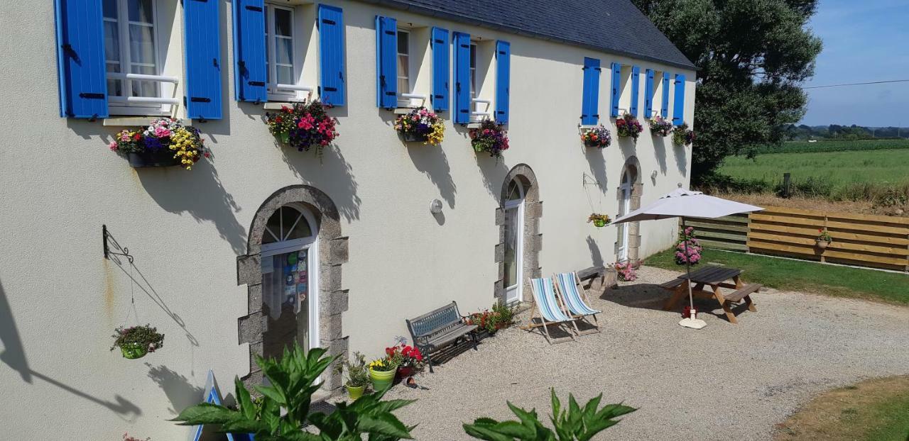 Bed and Breakfast La Clé des Champs Saint-Pabu  Exterior foto